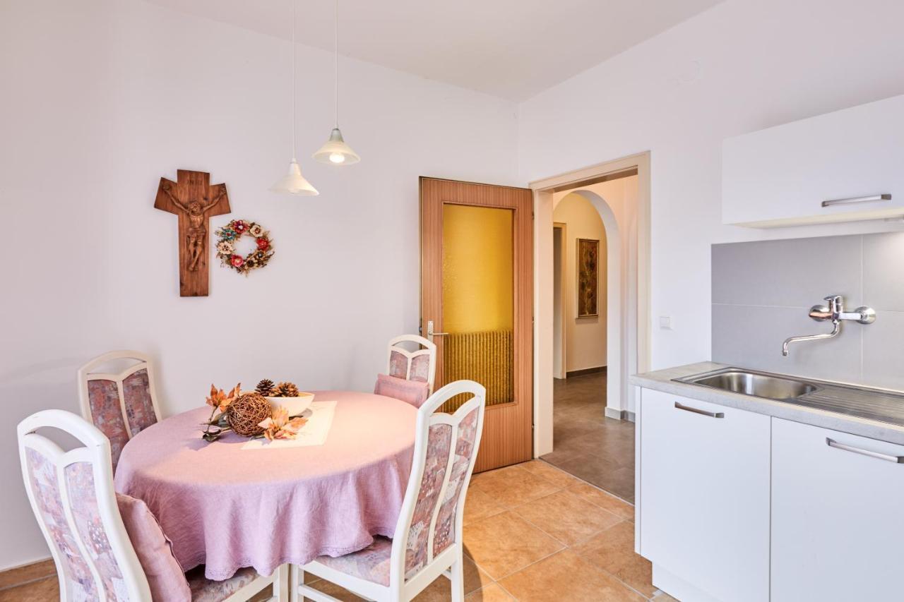 Apartmenthaus Haringer Novacella Eksteriør billede