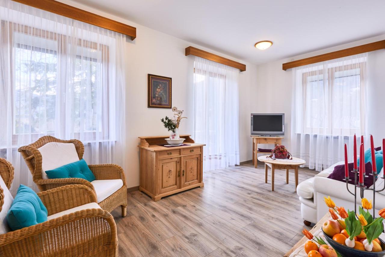 Apartmenthaus Haringer Novacella Eksteriør billede